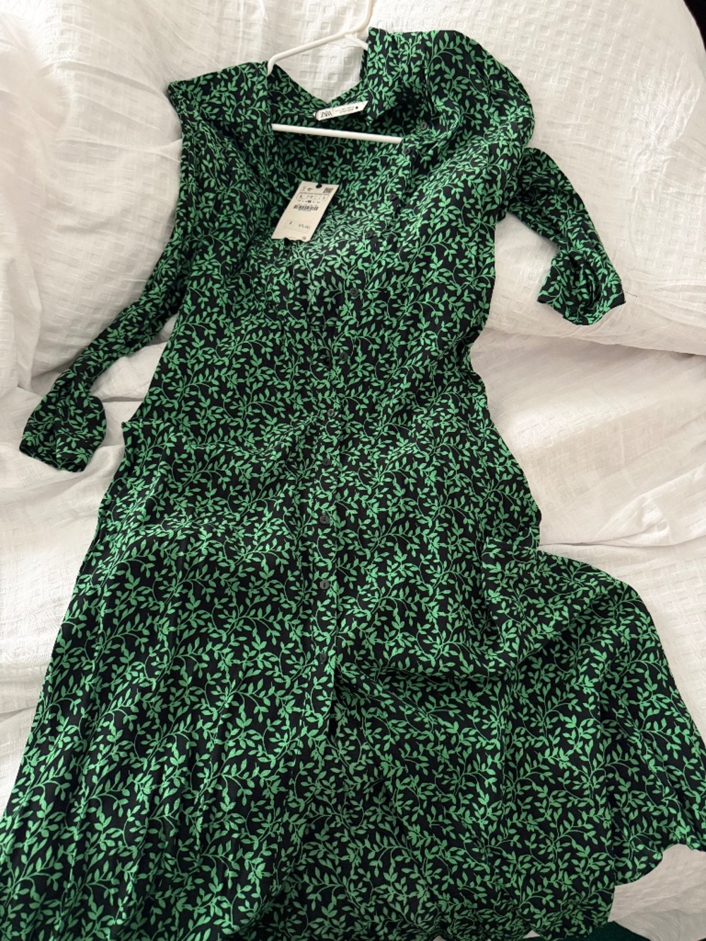 Brand New Zara Midi Dress, SZ L
